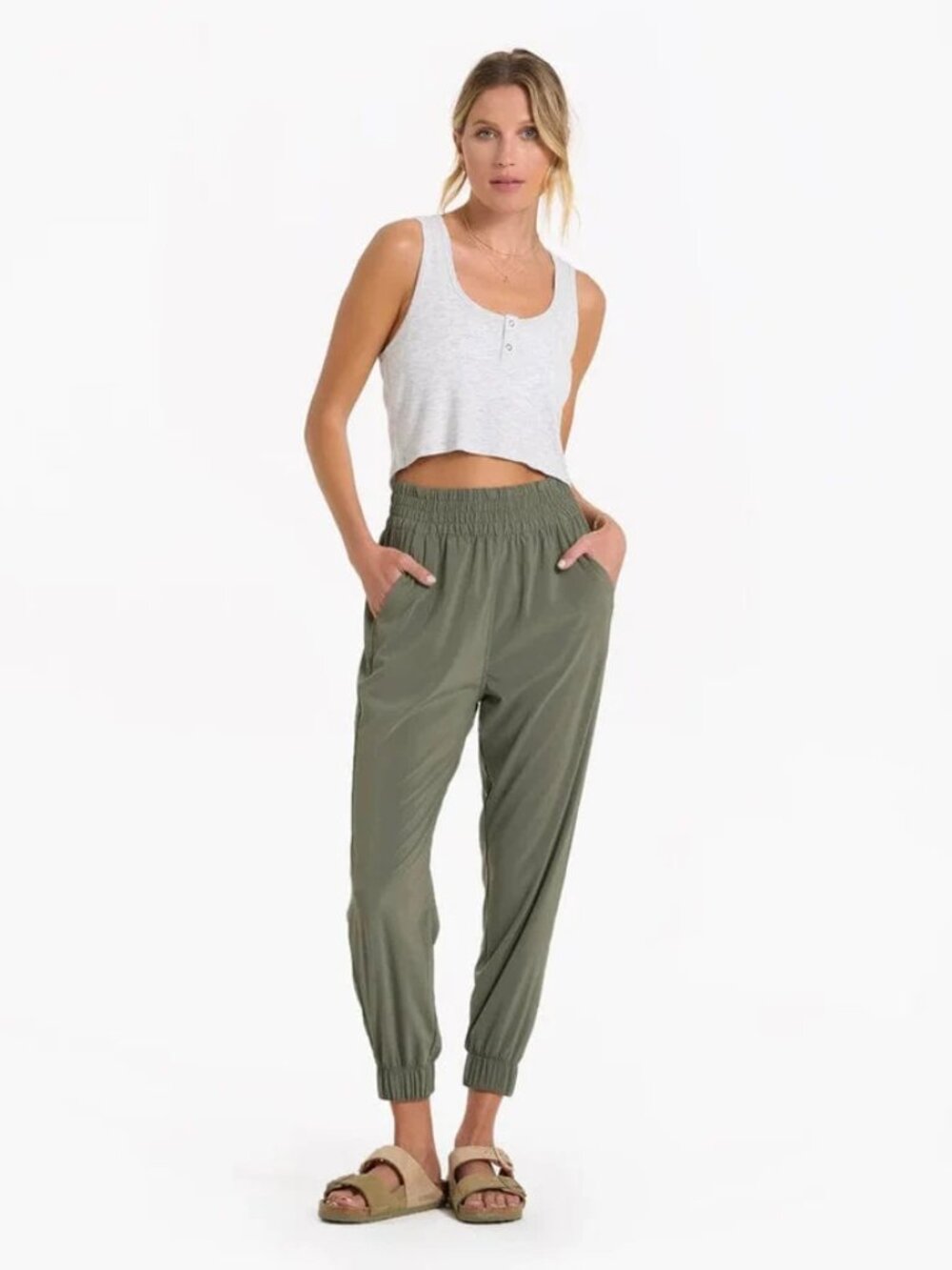 Vuori Villa Jogger – Green – Size XS